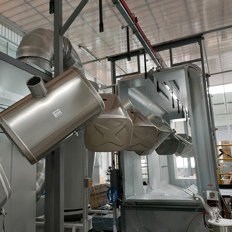 Línea de electroforesis y línea de secado para piezas pequeñas